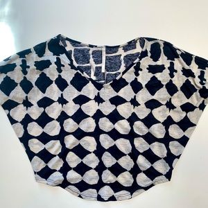 DNA couture black and white pattern top size small